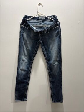 Women's  Day Trip Size 28S 
Navy and Blue Jeans